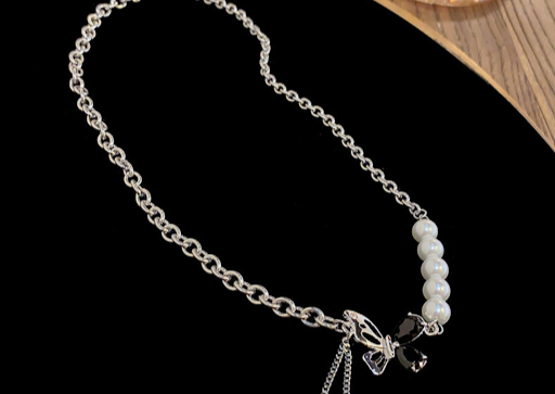 Butterfly Pearl Necklace