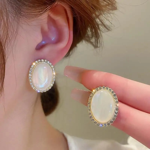 Gleam Oval Studs
