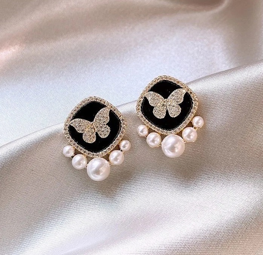 Butterfly Pearl Stud Earrings