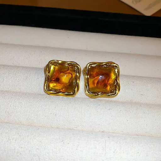Caramel Square Stud