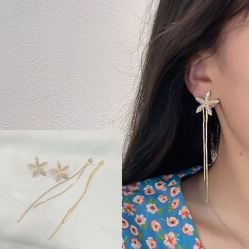 Golden Sparkling Starflower Tassel Earrings