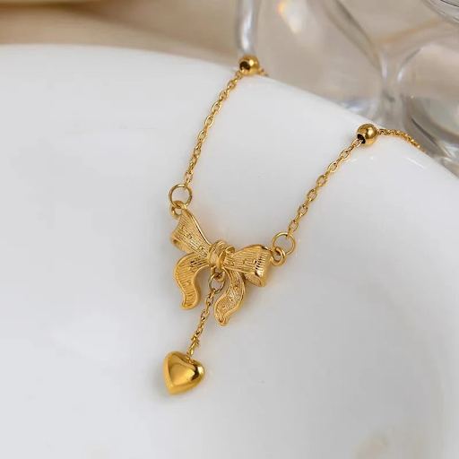 Bow Chain Necklace