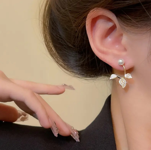 Leaf Pearl Earring